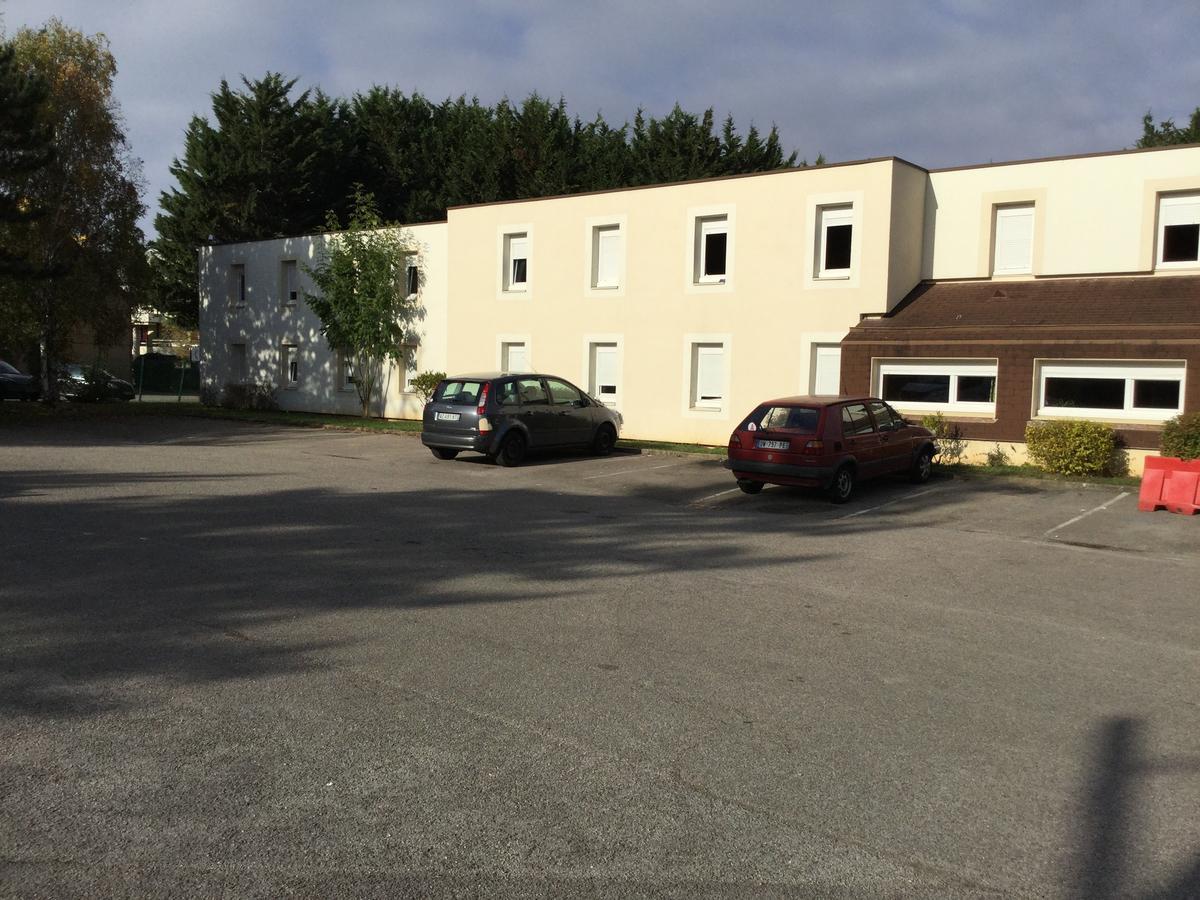 Be Myhotel Evreux Exterior photo